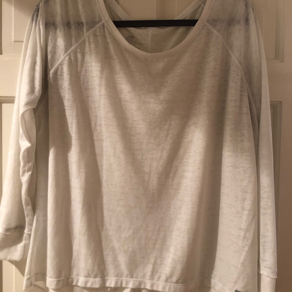Roadrunner white top
